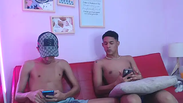 SEXY BOYS HELL online show from 01-14-25, 12:03