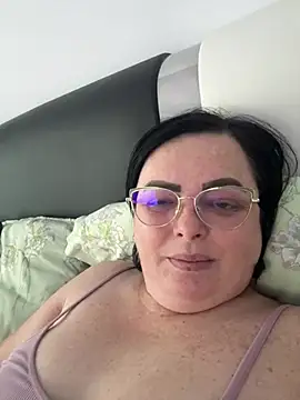 Amandamuller1982 online show from 12-29-24, 07:28