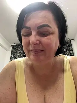 Amandamuller1982 online show from 02-13-25, 04:43