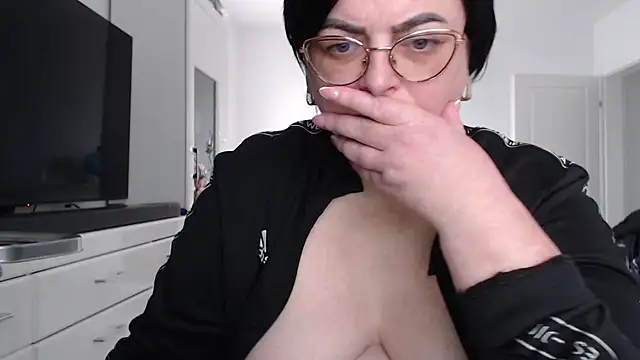 Amandamuller1982 online show from 02-13-26, 10:44