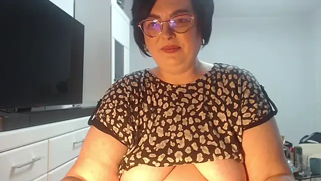 Amandamuller1982 online show from 05-04-26, 11:45