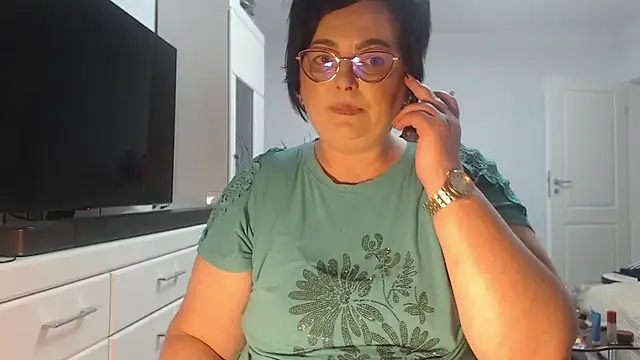 Amandamuller1982 online show from 05-10-26, 04:56