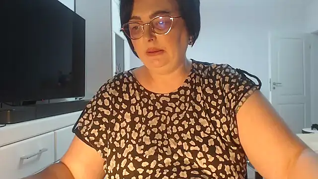 Amandamuller1982 online show from 05-13-26, 09:28