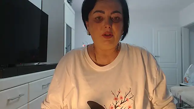 Amandamuller1982 online show from 06-27-26, 02:23