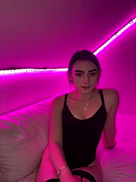 AdelinaAlia online show from 09-17-25, 07:59