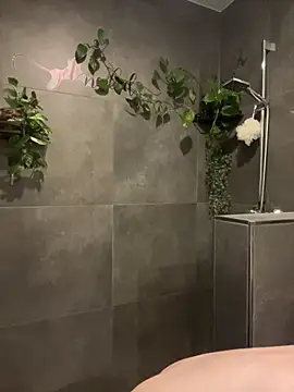 AdelinaAlia online show from 10-03-25, 04:59