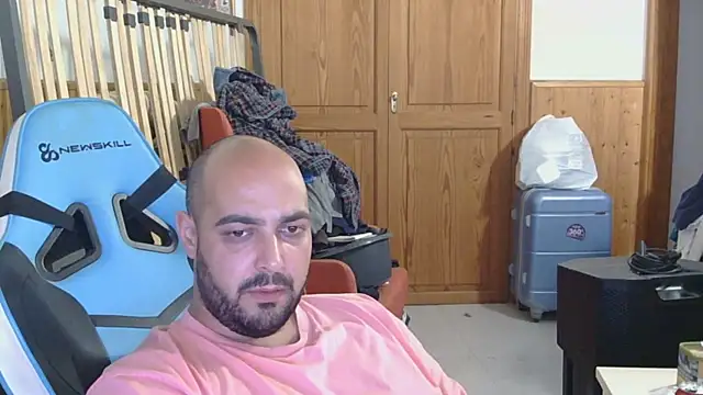 Snapshot of chicomallorca96 chatting on 04-27-26, 03:10 chicomallorca96 online show from 04-27-26, 03:10