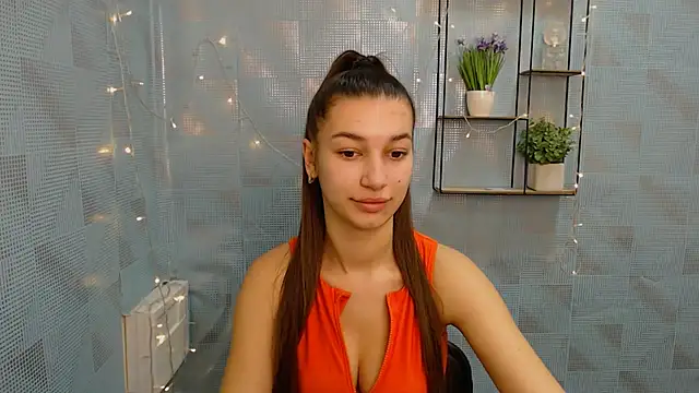 Snapshot of KarolinaRosse_ chatting on 01-22-25, 07:03 KarolinaRosse online show from 01-22-25, 07:03