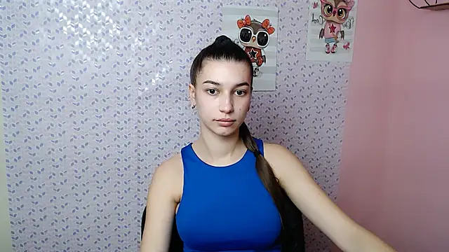 Snapshot of KarolinaRosse_ chatting on 01-31-25, 10:20 KarolinaRosse online show from 01-31-25, 10:20