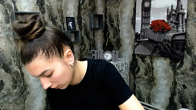 Snapshot of KarolinaRosse_ chatting on 02-07-25, 10:08 KarolinaRosse online show from 02-07-25, 10:08