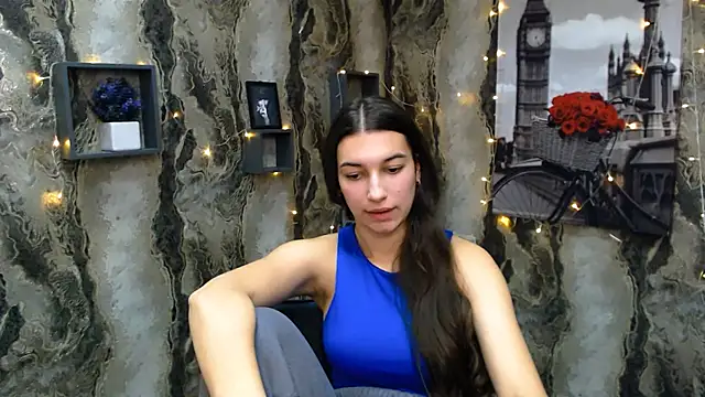 Snapshot of KarolinaRosse_ chatting on 02-12-25, 10:03 KarolinaRosse online show from 02-12-25, 10:03