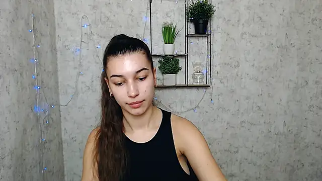 Snapshot of KarolinaRosse_ chatting on 02-27-25, 11:41 KarolinaRosse online show from 02-27-25, 11:41