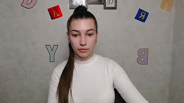 Snapshot of KarolinaRosse_ chatting on 03-11-25, 07:04 KarolinaRosse online show from 03-11-25, 07:04