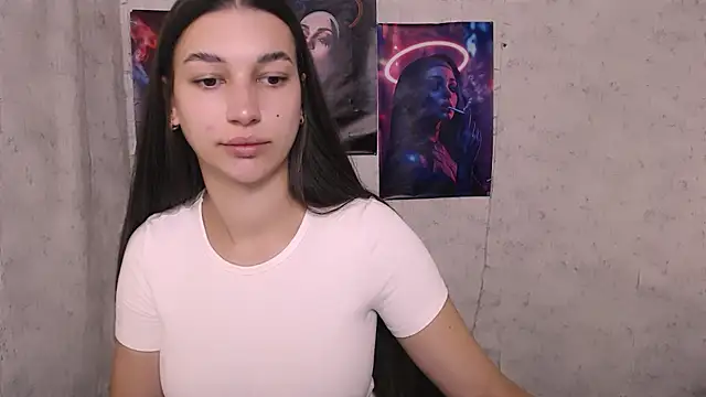 Snapshot of KarolinaRosse_ chatting on 09-22-25, 05:20 KarolinaRosse online show from 09-22-25, 05:20