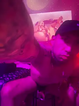 Alexandrei online show from 12-22-25, 10:34