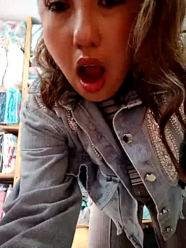 VIOLETA-25  online show from 10-11-25, 03:21