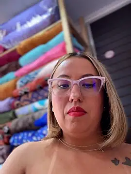 VIOLETA-25  online show from 06-15-26, 04:09