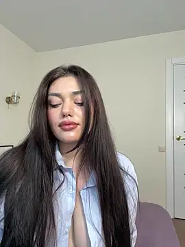 Sweet Khalifa  online show from 06-08-26, 02:28