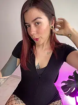 luccianagreyy online show from 01-08-25, 08:39
