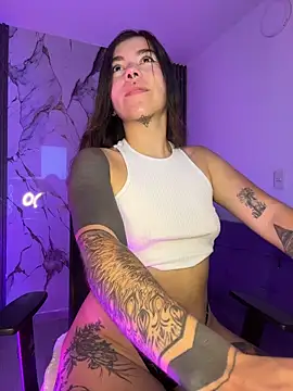 luccianagreyy online show from 05-20-26, 11:27