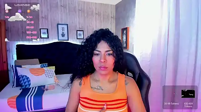 Snapshot of Edelaine_rogers chatting on 01-13-25, 04:18 Edelaine rogers online show from 01-13-25, 04:18