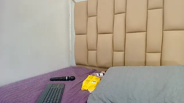 Amy wats0n online show from 02-05-25, 10:12