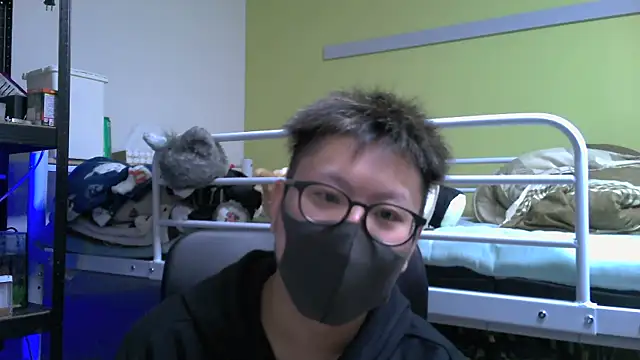 Snapshot of Owl1216 chatting on 02-03-25, 03:38 Owl1216 online show from 02-03-25, 03:38