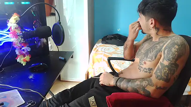 Badboyi1997 online show from 10-03-25, 12:35