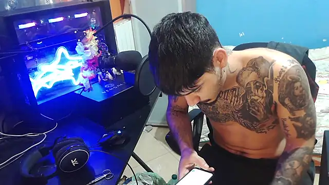 Badboyi1997 online show from 10-11-25, 11:58