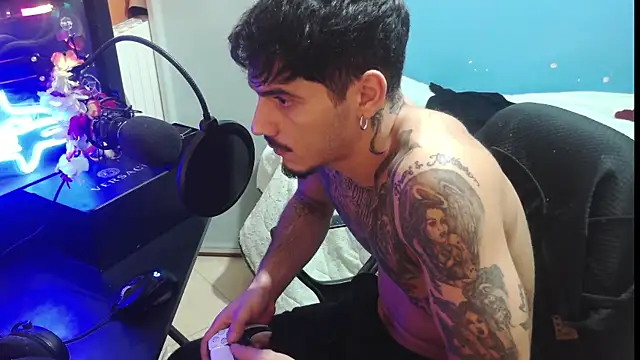 Badboyi1997 online show from 10-15-25, 12:11