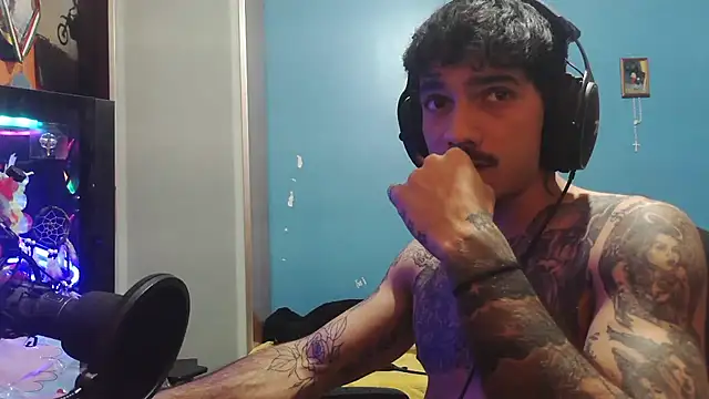 Badboyi1997 online show from 11-12-25, 03:29