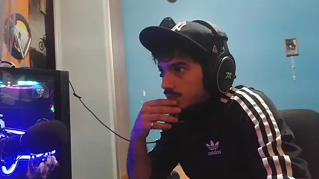 Badboyi1997 online show from 11-21-25, 01:26