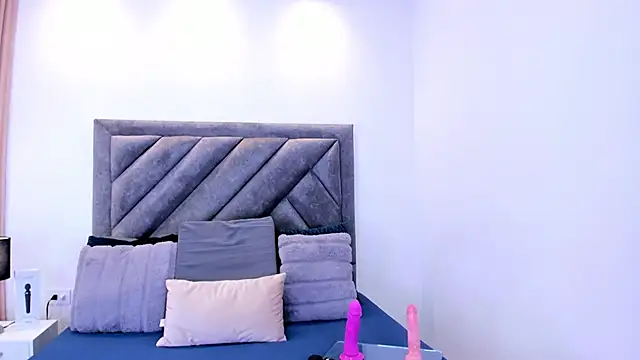 ValeryPettry 1 online show from 02-16-25, 12:52