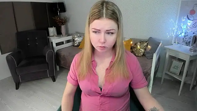 BettyBloom69 online show from 12-19-25, 05:03