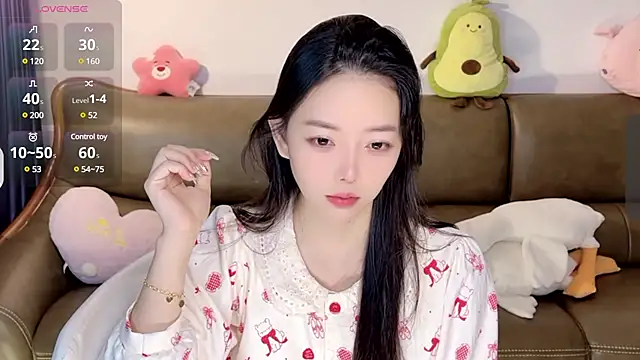 Yilin1999 online show from 01-26-25, 02:14