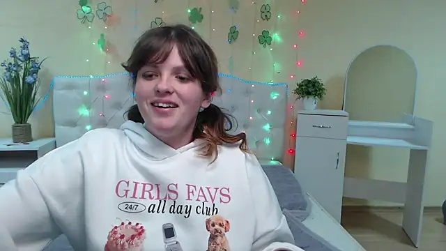 StaceyLex online show from 03-19-25, 09:38