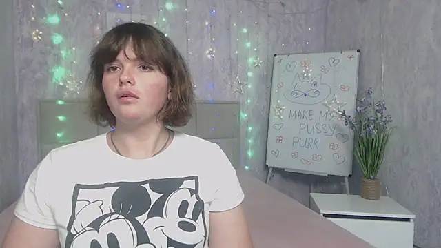 StaceyLex online show from 10-06-25, 05:27