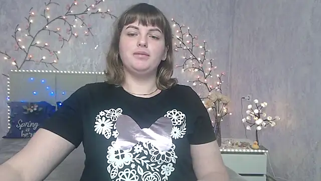 StaceyLex online show from 05-05-26, 05:37