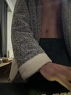 Snapshot of pxrnsenpaii chatting on 03-08-25, 06:21 pxrnsenpaii online show from 03-08-25, 06:21