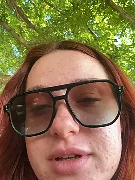 LisaElfy online show from 06-17-26, 06:16