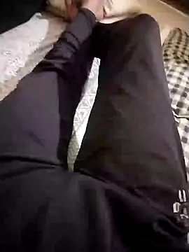 black cobra70 online show from 12-25-24, 04:00