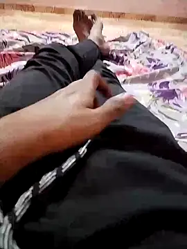 black cobra70 online show from 09-23-25, 01:58