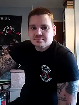 ArcanceTheo82 online show from 12-09-24, 03:11