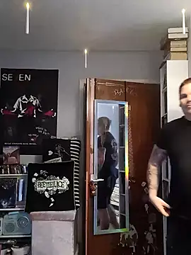 ArcanceTheo82 online show from 12-10-24, 03:33