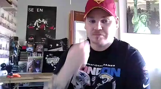 ArcanceTheo82 online show from 01-16-25, 12:09