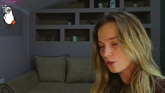 LinaCristonsen online show from 10-14-25, 05:25