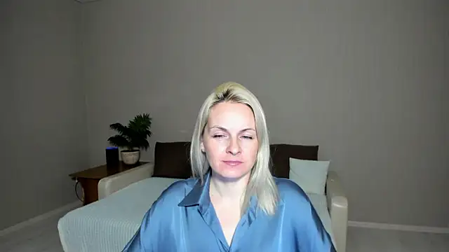 Alicee Gracee online show from 01-31-25, 07:40