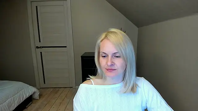 Alicee Gracee online show from 02-14-25, 08:59