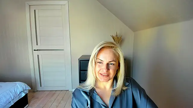 Alicee Gracee online show from 02-19-25, 10:12