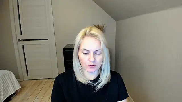 Alicee Gracee online show from 02-27-25, 06:53